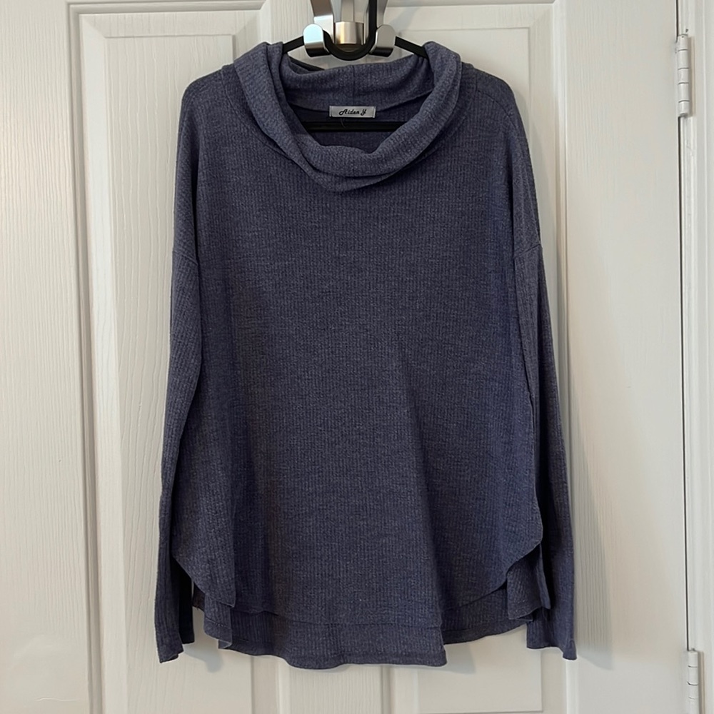 Aiden Y • Cowl Neck Thermal Long-sleeve Top